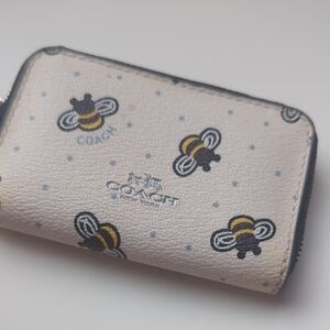 Coach Bee Print Wallet - Cream and Black